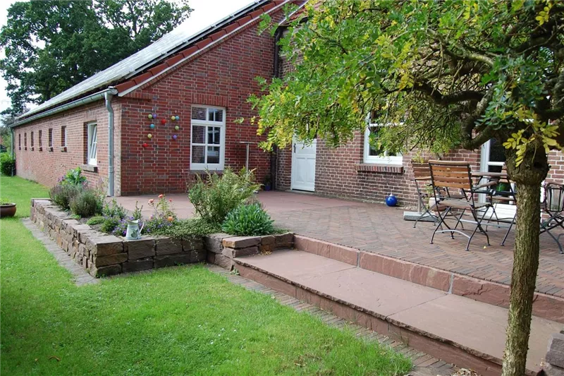 Jever ländliche Terrasse Jens Gerdes Garten und